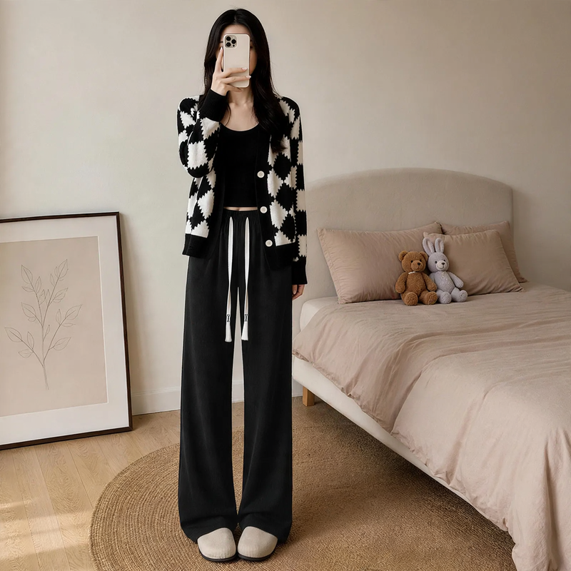 Gefütterte Damen-Cordhose mit Lammfleece-Optik