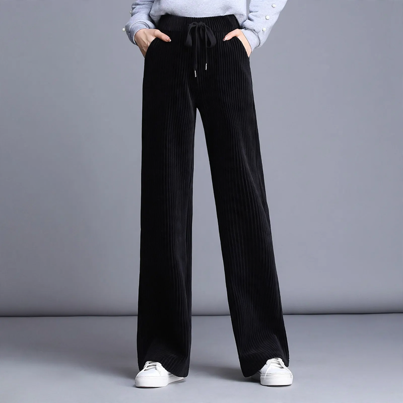 Damen-Cordhose mit weitem Bein, gefüttert