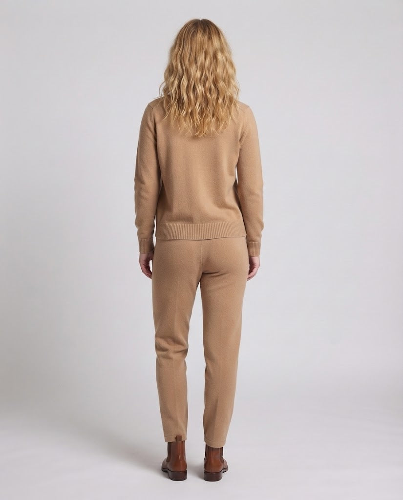Damen Feinstrick-Kurzkardigan mit Rundhalsausschnitt, feiner Rippenkante und dezent taillierter Silhouette Nord Taschen