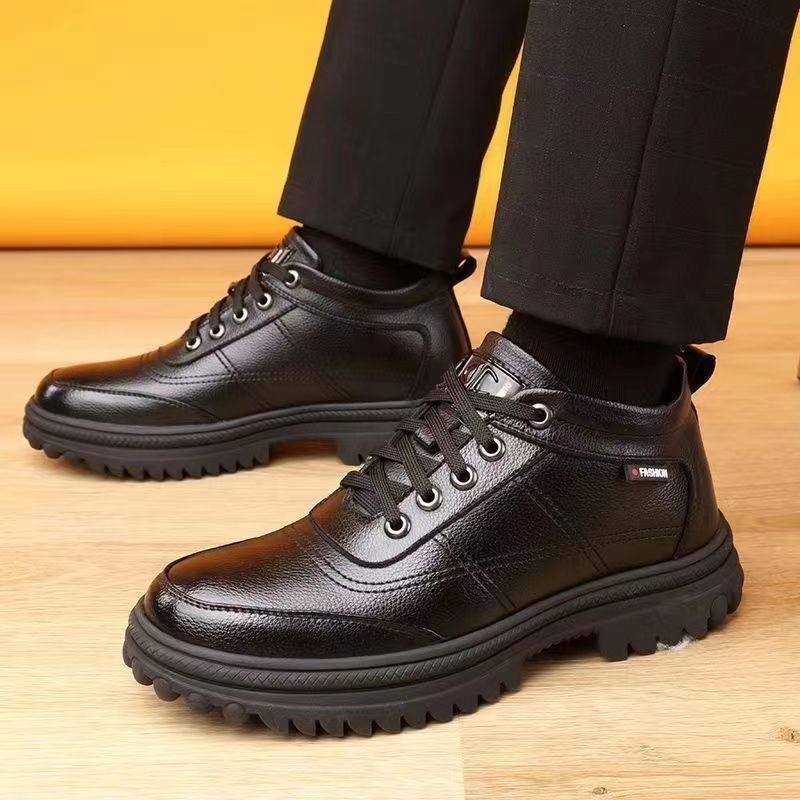Gefütterte Herren-Winterstiefel, warm und bequem