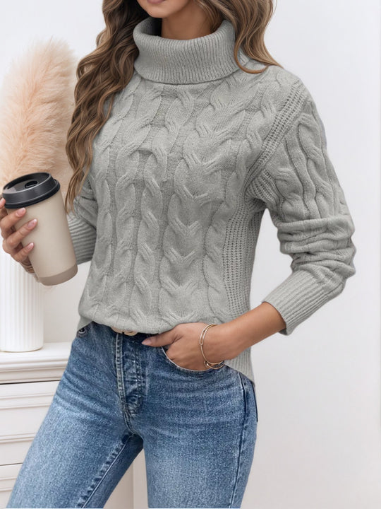 Strickpullover mit Zopfmuster und hohem Kragen