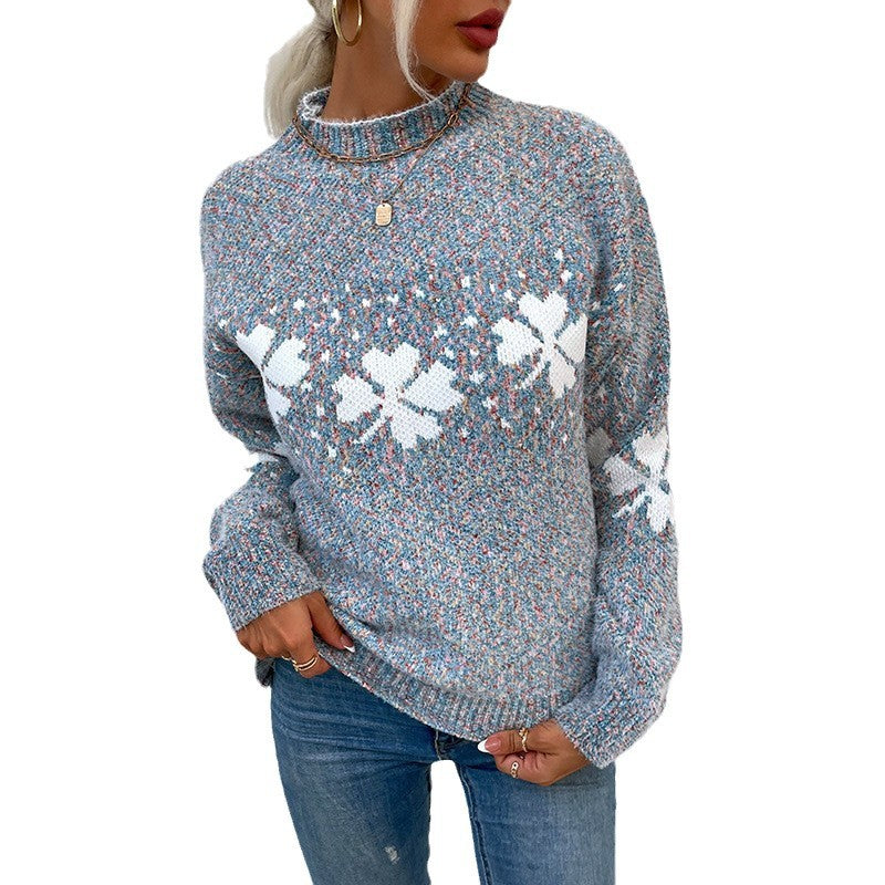 Weihnachtspullover mit Schneeflockenmuster und Stehkragen