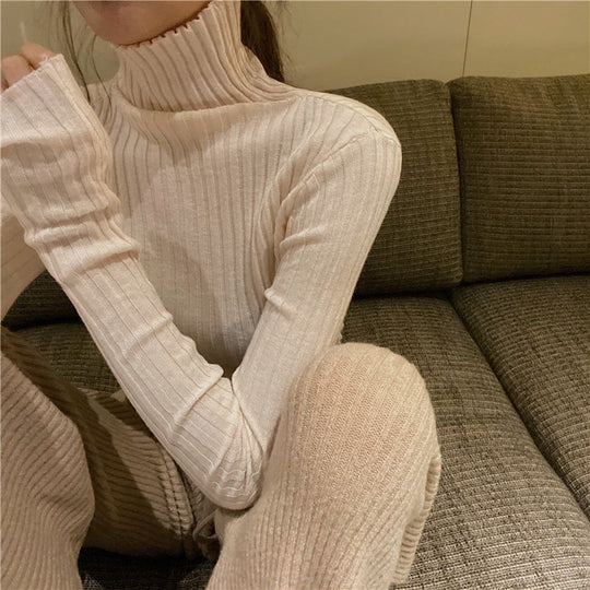 Eleganter Damen-Strickpullover mit Stehkragen, körperbetont