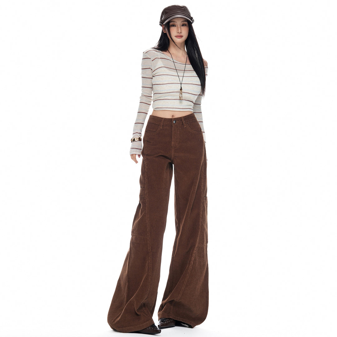 Retro Cordhose mit weitem Bein