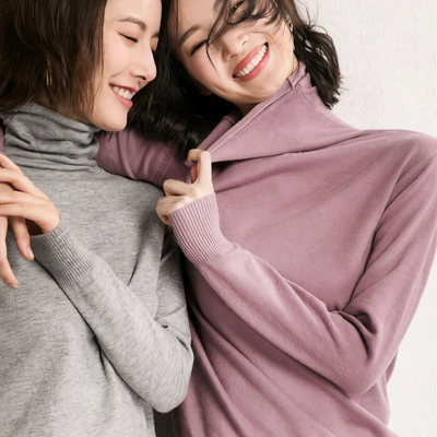 Damen-Rollkragenpullover, schmal geschnitten