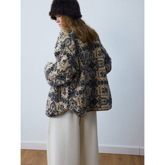 Damen-Plüschjacke mit Rundhalsausschnitt und Muster, Modell H9965