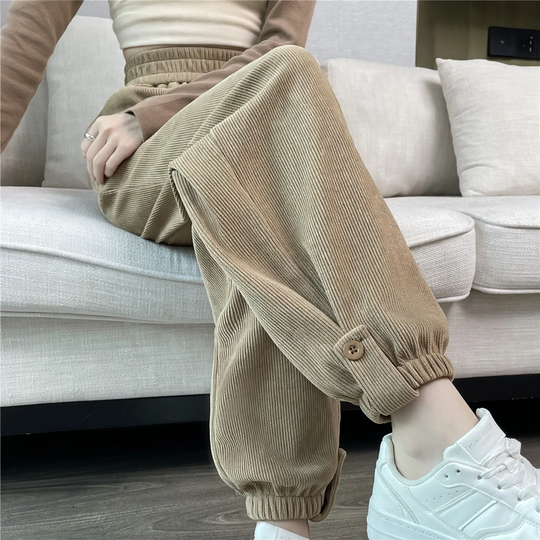 Gefütterte Damen-Sporthose aus Kord