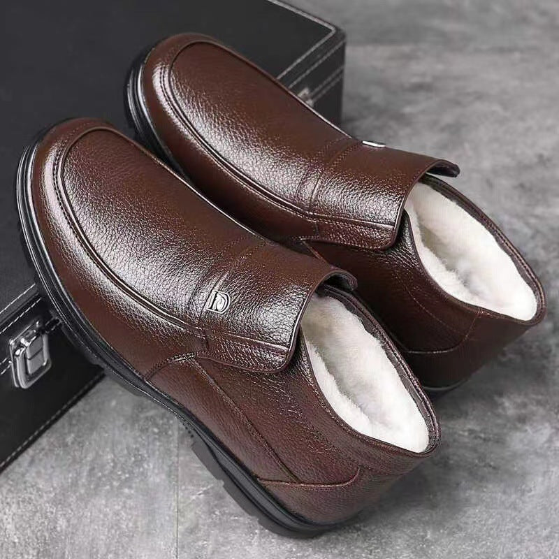Gefütterte Herren-Winterstiefel mit Lammfell-Futter
