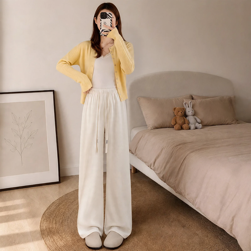 Gefütterte Damen-Cordhose mit Lammfleece-Optik