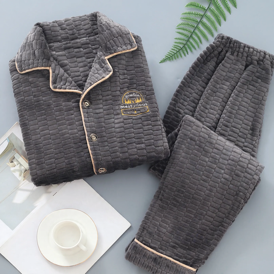 Warmer Herren-Hausanzug aus Flanell und Korallenfleece
