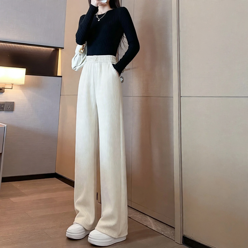 Damen-Cordhose aus Chenille, gefüttert