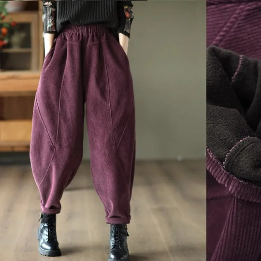 Damen Cordhose, Karottenform, gefüttert