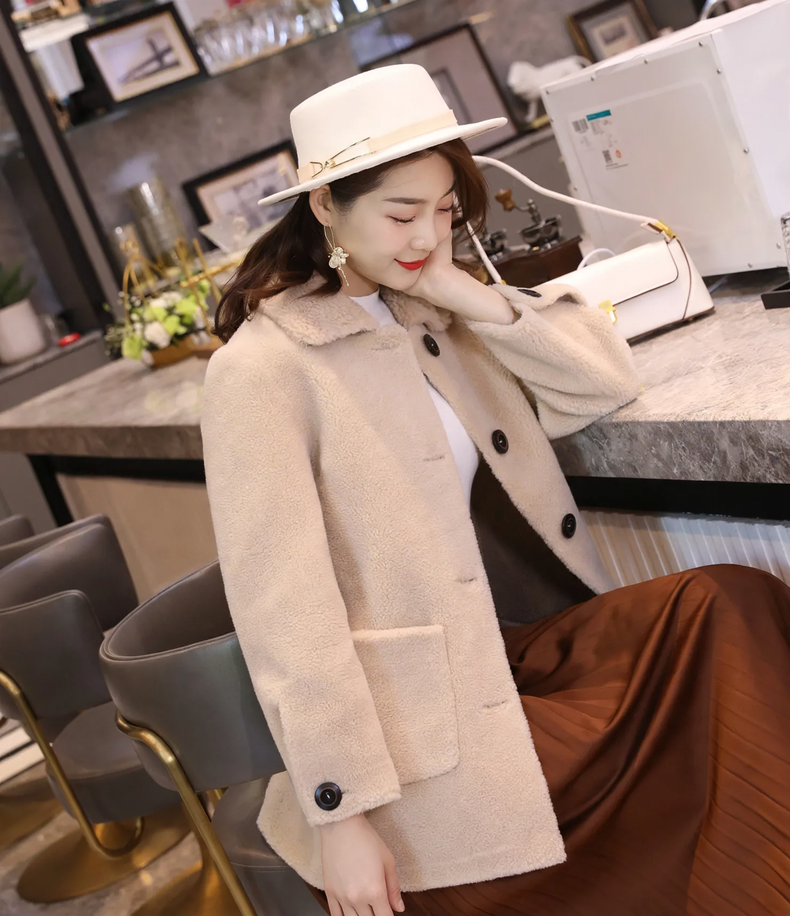 Damen-Mantel aus Lammfell-Imitat, elegant