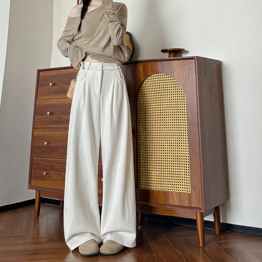 Damen-Cordhose mit weitem Bein und geradem Schnitt