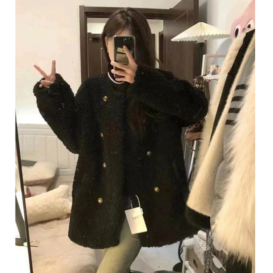 Gefütterte Lammfleece-Jacke für Damen, zweireihig