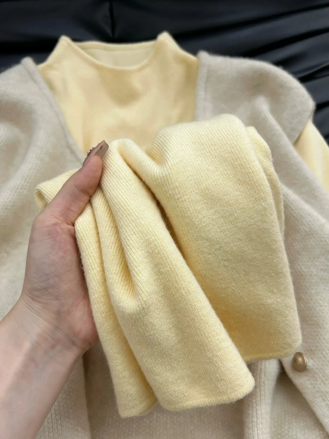Damen-Strickpullover mit kleinem Stehkragen
