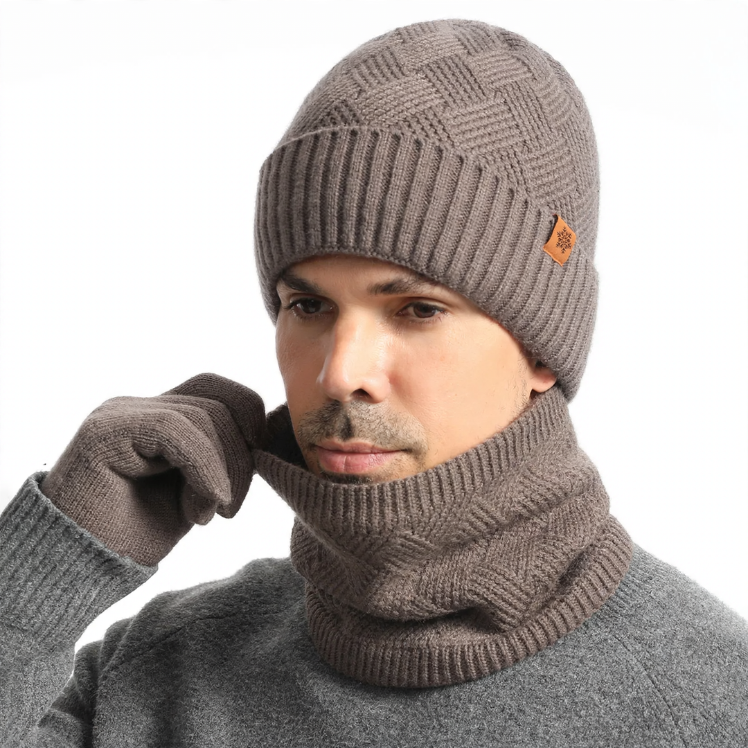 Winter-Set: Strickmütze, Schal und Handschuhe
