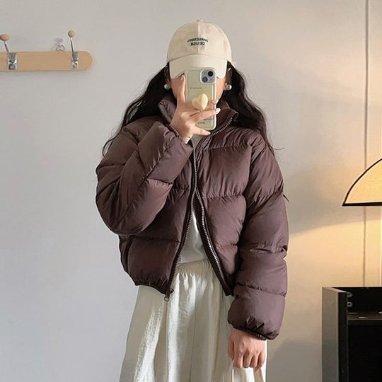 Kurze, wattierte Damen-Winterjacke im Puffer-Stil