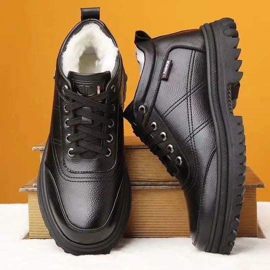 Gefütterte Herren-Winterstiefel, warm und bequem
