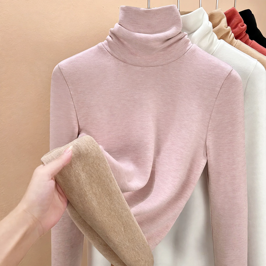 Gefütterter Strickpullover mit hohem Kragen