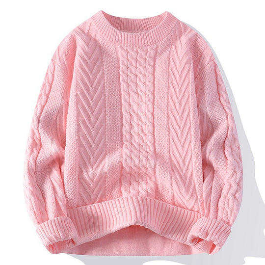 Grober Strickpullover mit Zopfmuster