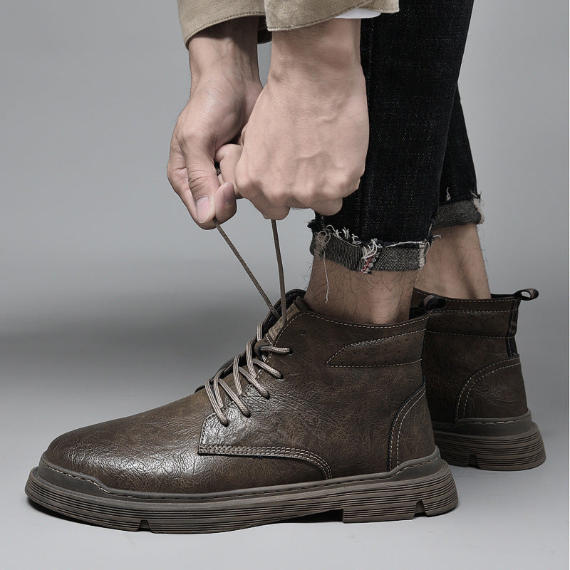 Gefütterte Herren-Lederstiefel mit Ziernähten