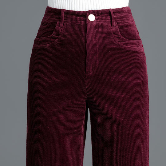 Gerade geschnittene Cordhose mit hohem Bund