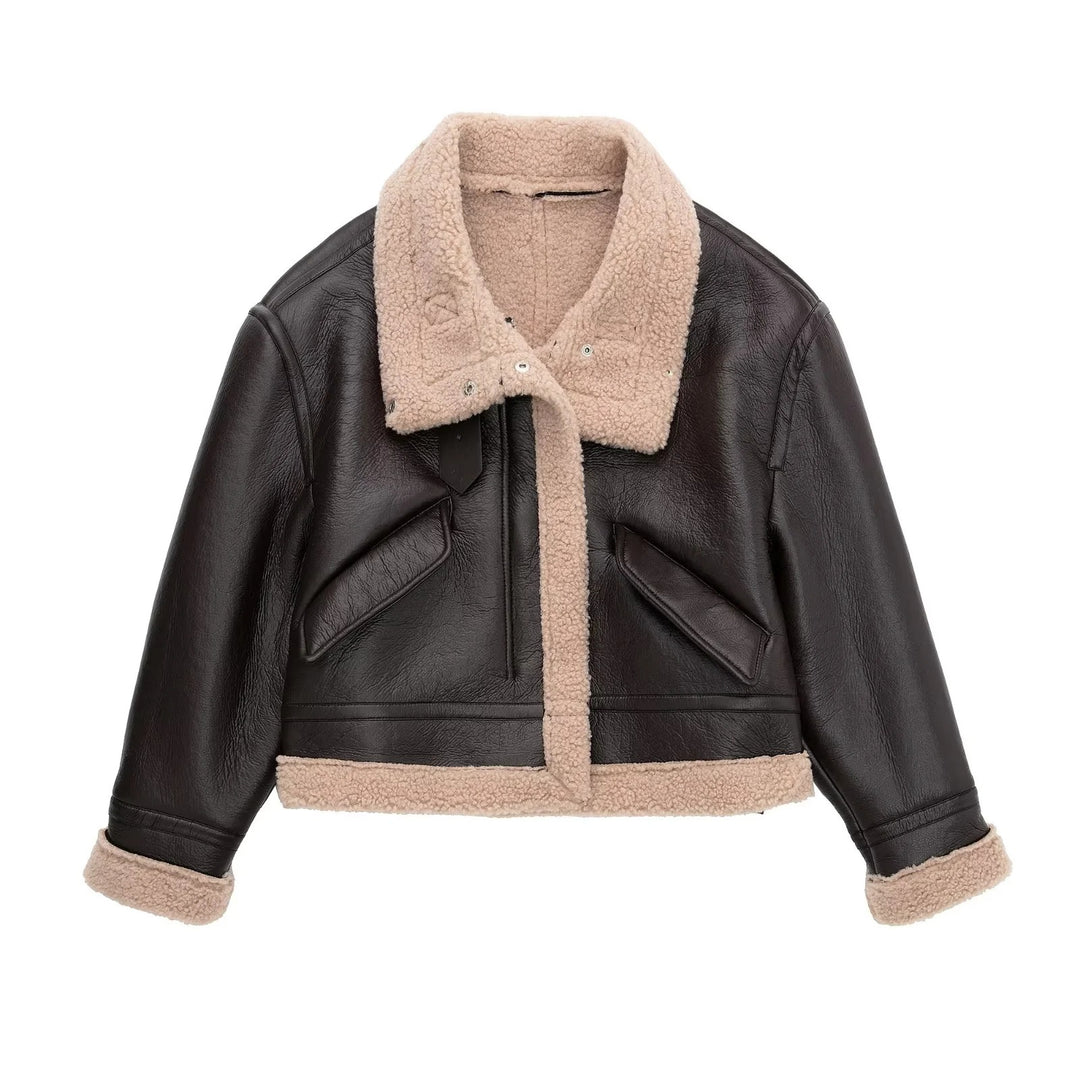 Gefütterte Kunstlederjacke mit Lammfell-Optik und Schnürung