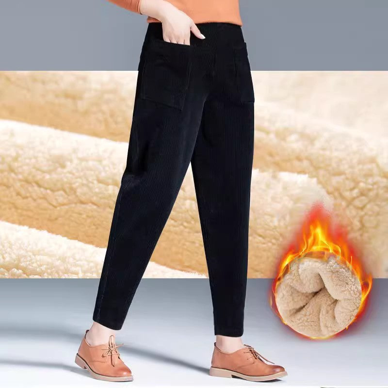 Damen-Cordhose im Harem-Stil