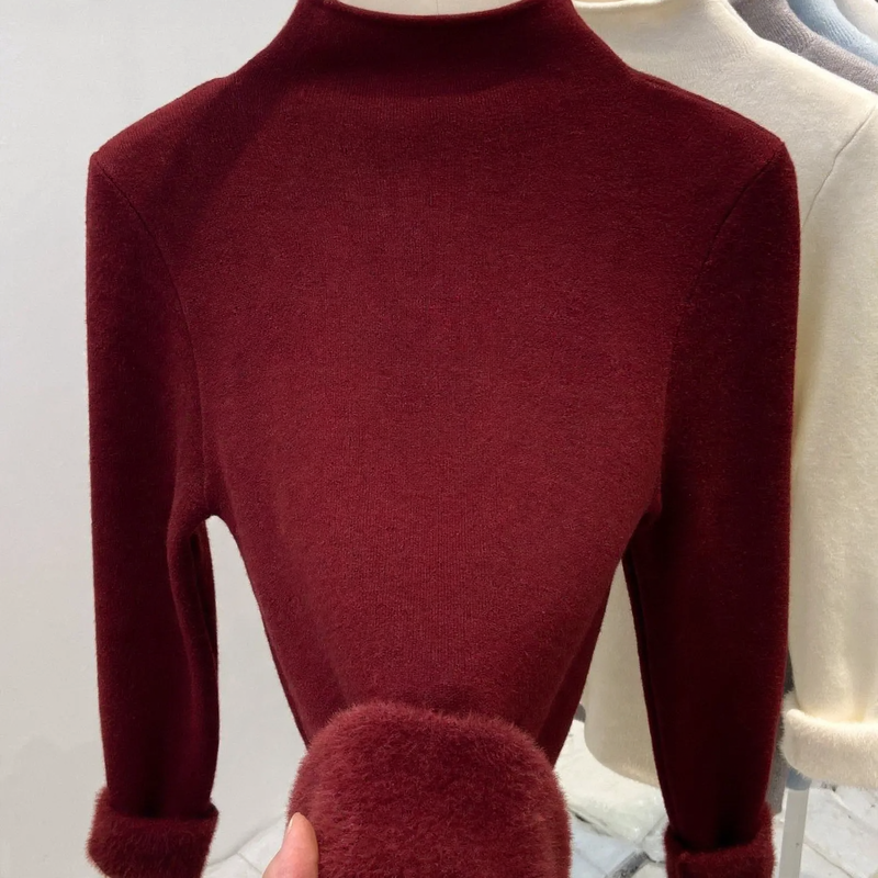 Damen-Strickpullover mit Stehkragen und Fleecefutter