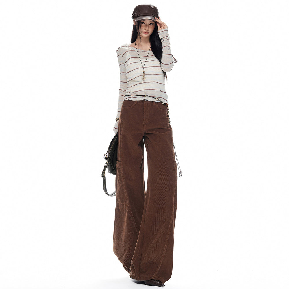 Retro Cordhose mit weitem Bein