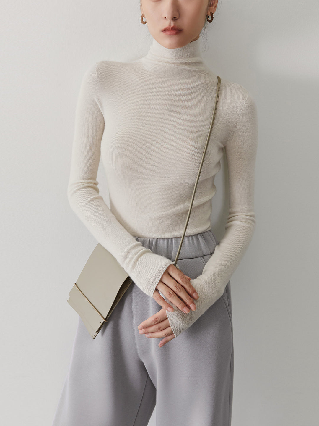 Damen-Kaschmirpullover mit Stehkragen, nahtlos