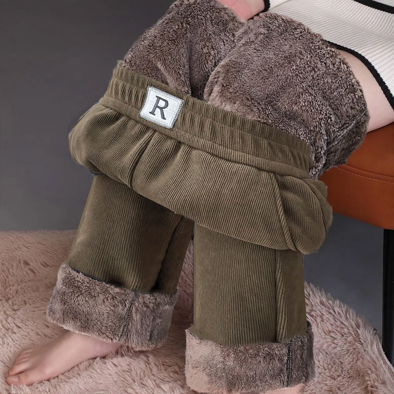 Gefütterte Cord-Weithose für Damen, warm und gerade