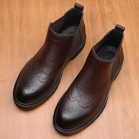 Klassische Herren-Chelsea-Boots mit Brogue-Details