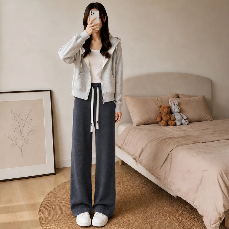 Gefütterte Cord-Strickhose mit weitem Bein