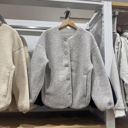 Lässige Fleece-Strickjacke mit Lammfell-Optik