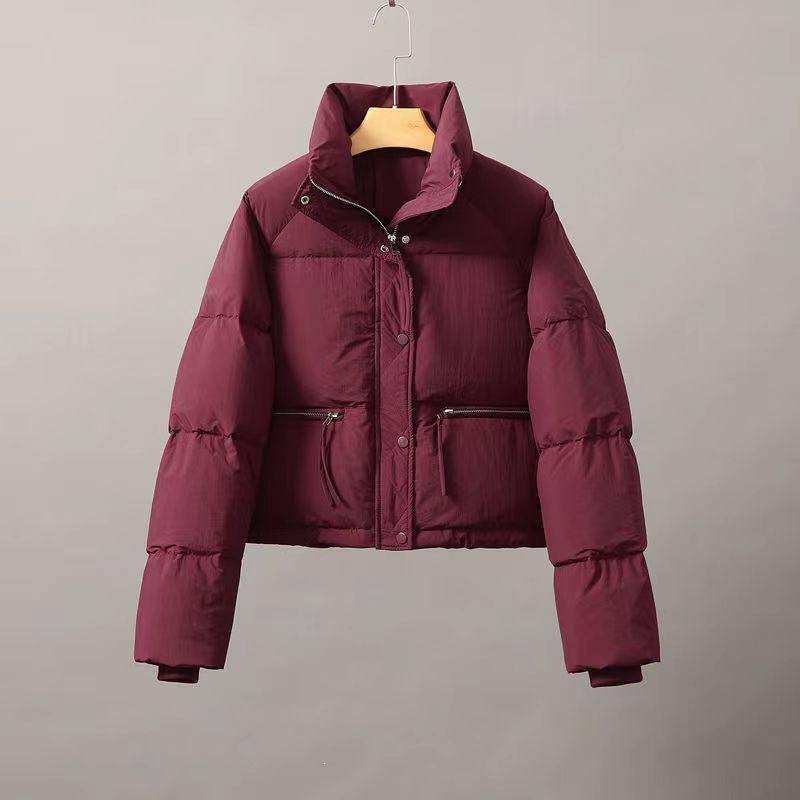 Kurze Damen-Steppjacke mit Stehkragen