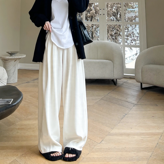 Damen-Cordhose mit weitem Bein und geradem Schnitt