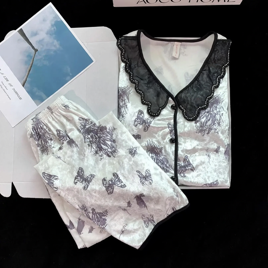 Damen-Pyjama-Set aus Samt, mit Brustpolstern