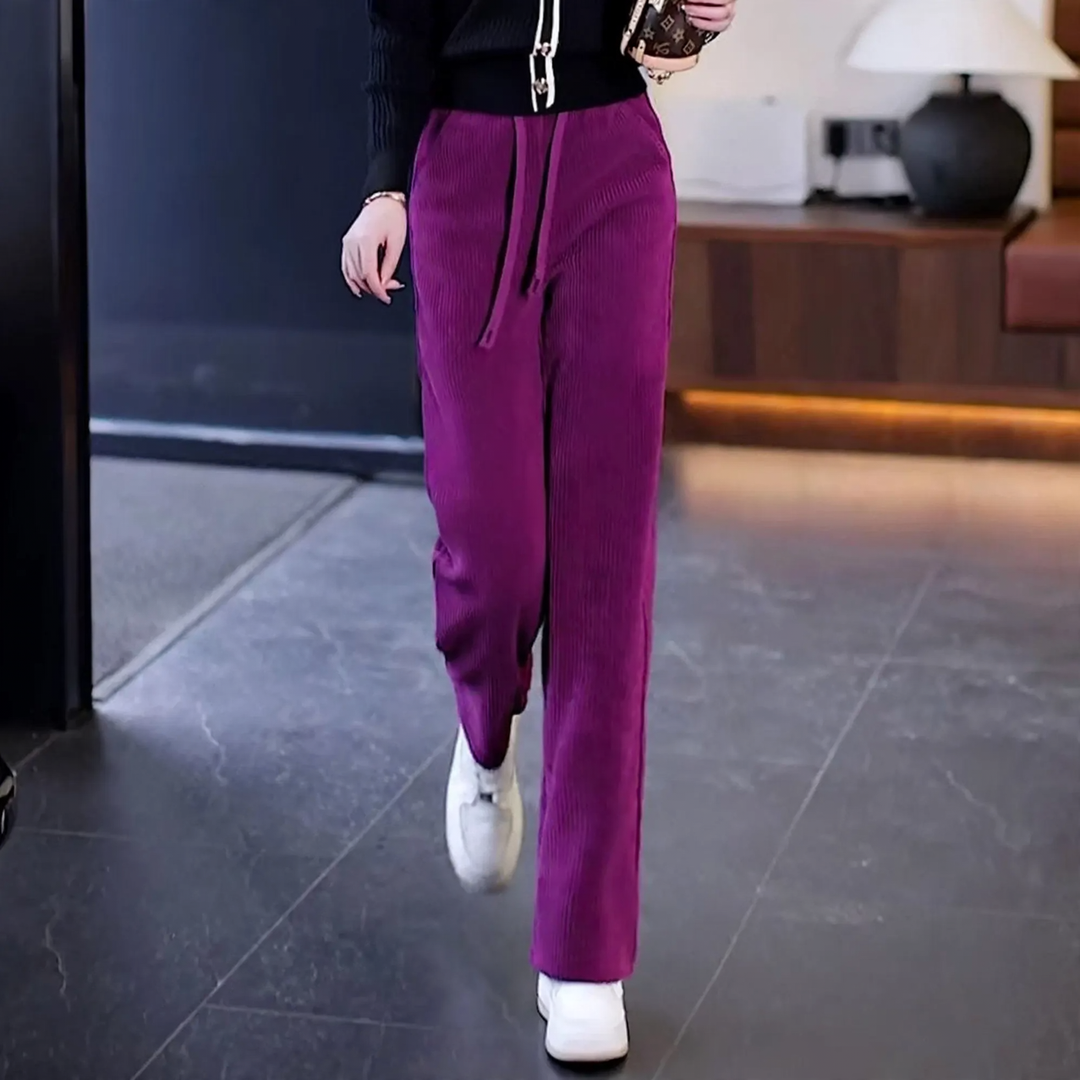 Gefütterte Kord-Hose, gerade Passform, elegant