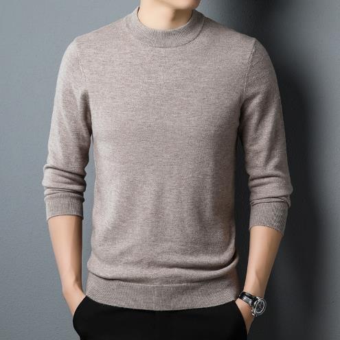 Herren-Pullover aus reiner Wolle mit Stehkragen
