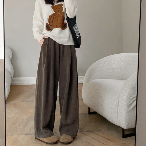 Damen-Cordhose mit weitem Bein und geradem Schnitt