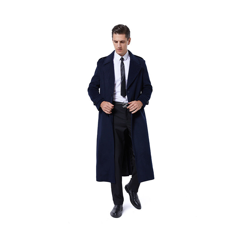 Herren Maxilanger Mantel aus Wollmix mit Bindegürtel, Epauletten und klassischem Revers Nord Taschen