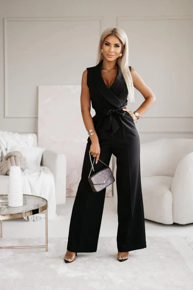 Jumpsuit Elegante Silhouette Aus Edlem Stoff