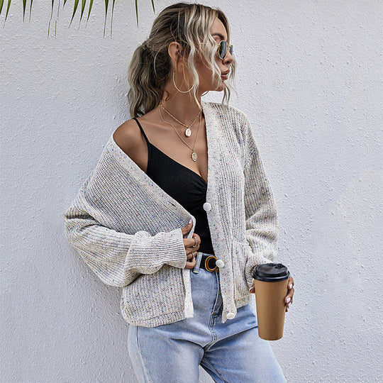 Damen Kurzgeschnittener Oversize-Strickcardigan mit großen Knöpfen und Strukturstrick Nord Taschen