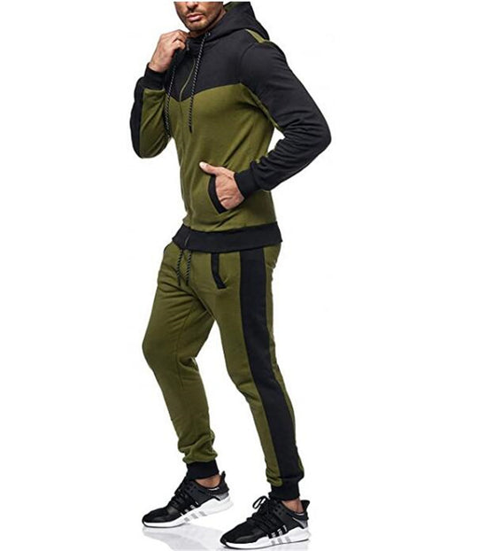 Herren sportlicher Trainingsanzug mit Kapuzenjacke und tapered Jogginghose Nord Taschen