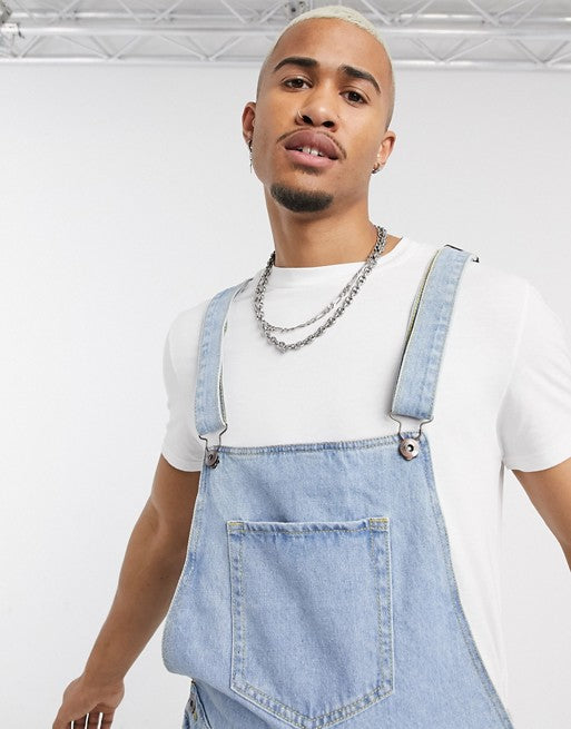 Herren Denim-Latzhose mit lässigen Destroyed-Details