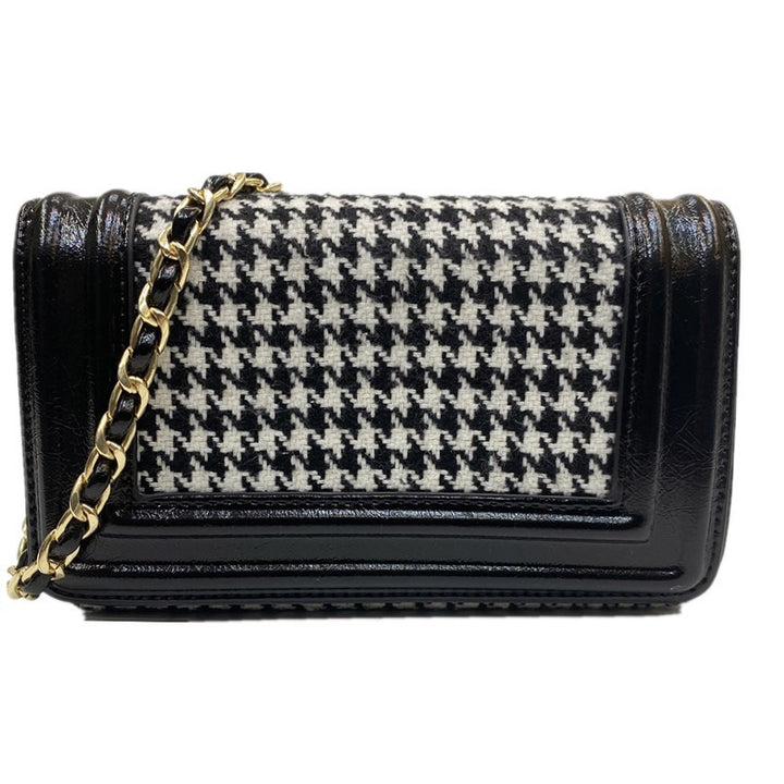 Damen Clutch-Tasche mit schickem Hahnentrittmuster und feinem Kettenriemen Nord Taschen