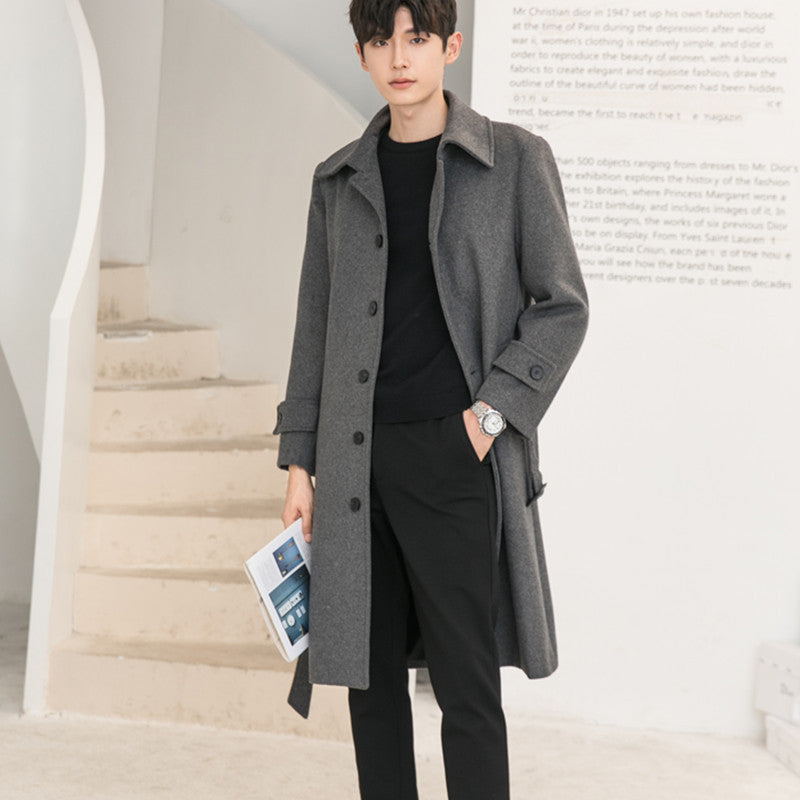 Herren Longcoat aus Wollmix mit verdeckter Knopfleiste Taillengürtel und klassischem Revers Nord Taschen
