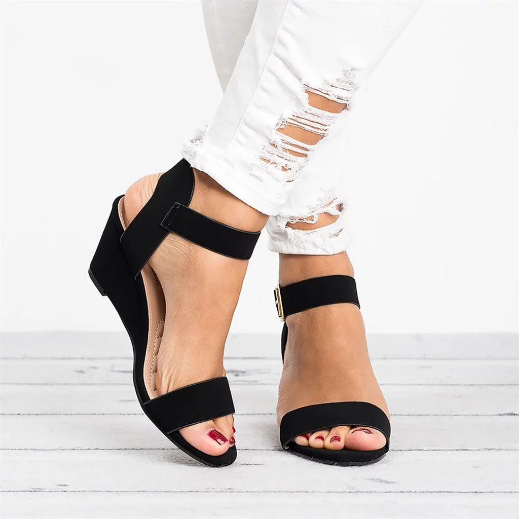 Damen Wedge-Sandalen mit verstellbarem Riemen und komfortablem Fußbett Nord Taschen